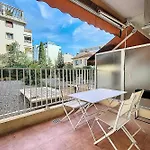 Agence Henri Camille - Bosquets - Studio Close To Center With Terrace